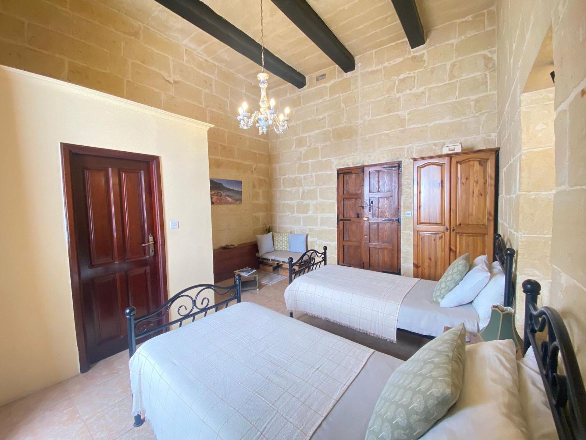 A La Maison B&B Xaghra Exterior photo